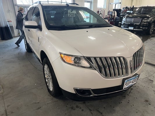2013 Lincoln MKX Base in Shakopee, MN - Apple Used Autos Shakopee