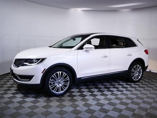 2018 Lincoln MKX Reserve in Shakopee, MN - Apple Used Autos Shakopee