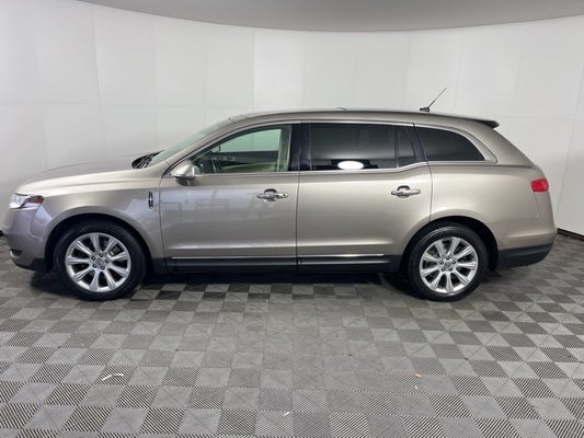 2018 Lincoln MKT Reserve in Shakopee, MN - Apple Used Autos Shakopee