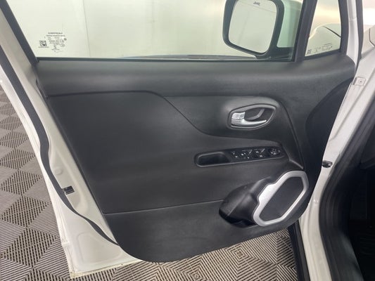 2019 Jeep Renegade Latitude in Shakopee, MN - Apple Used Autos Shakopee