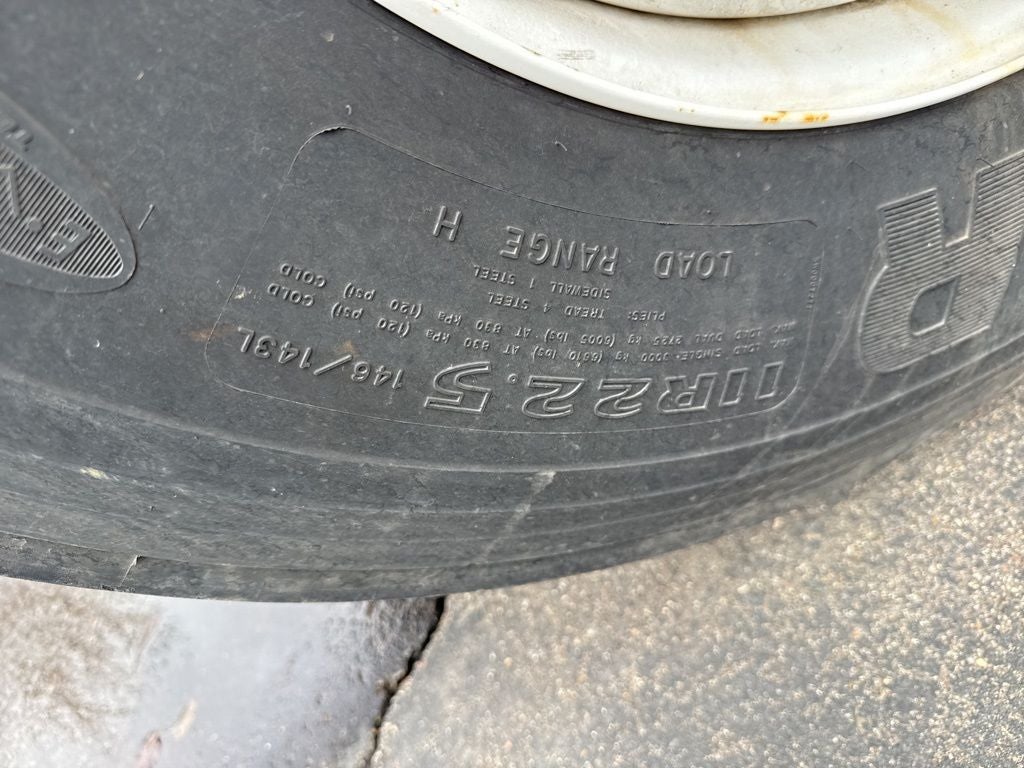 2022 Ford F-650SD Base XL