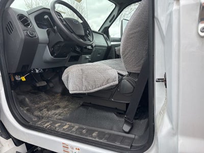 2022 Ford F-650SD Base XL