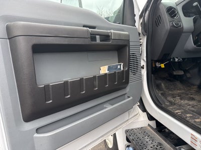 2022 Ford F-650SD Base XL