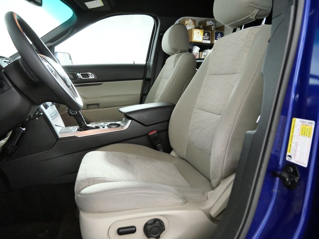 2014 Ford Explorer Base