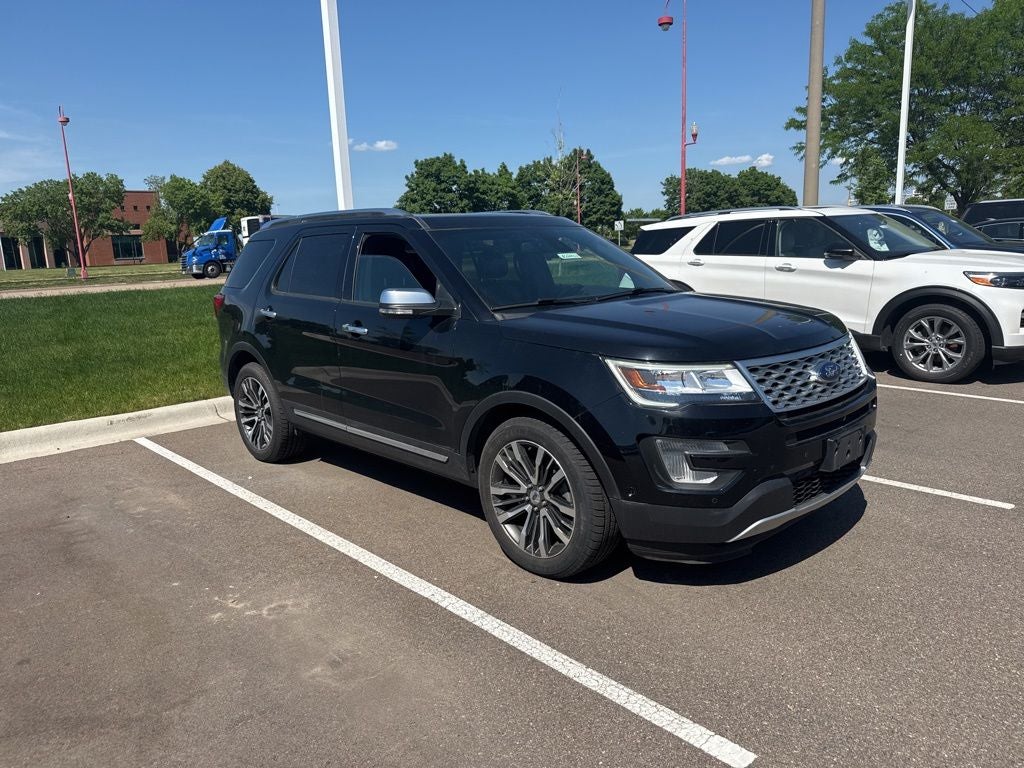 2017 Ford Explorer Platinum