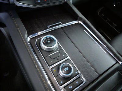 2024 Ford Expedition Platinum