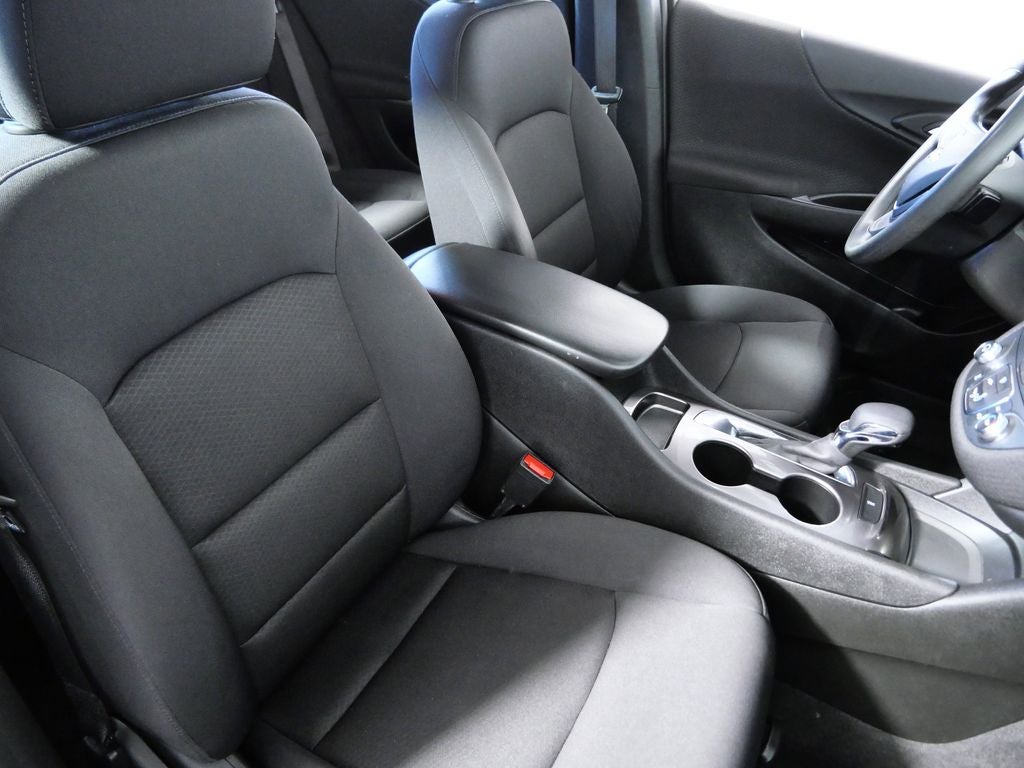 2022 Chevrolet Malibu LS 1LS