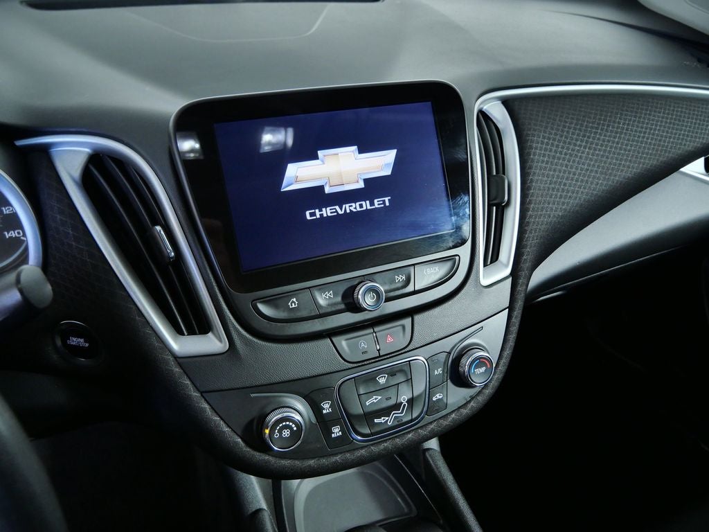 2022 Chevrolet Malibu LS 1LS