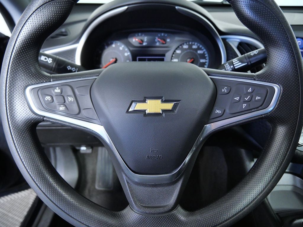 2022 Chevrolet Malibu LS 1LS