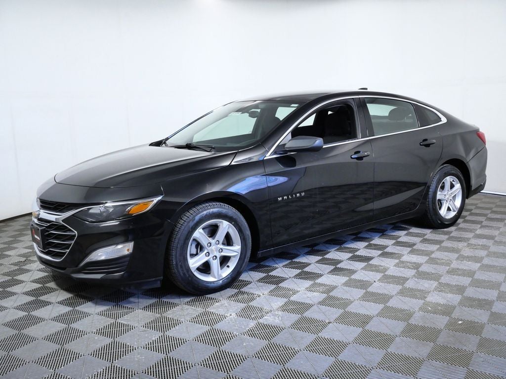 2022 Chevrolet Malibu LS 1LS