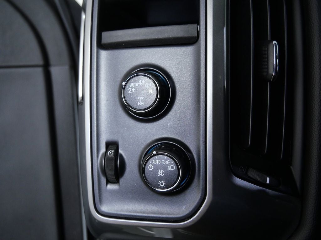 2018 Chevrolet Silverado 1500 LT LT2