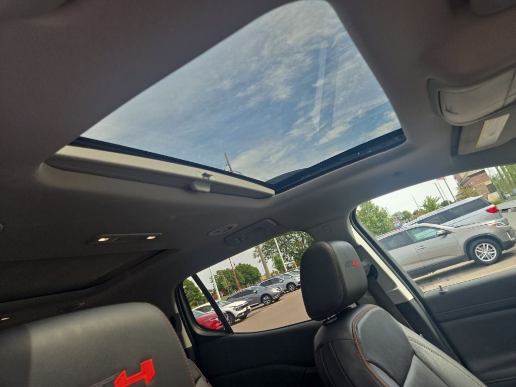 2021 GMC Acadia AT4