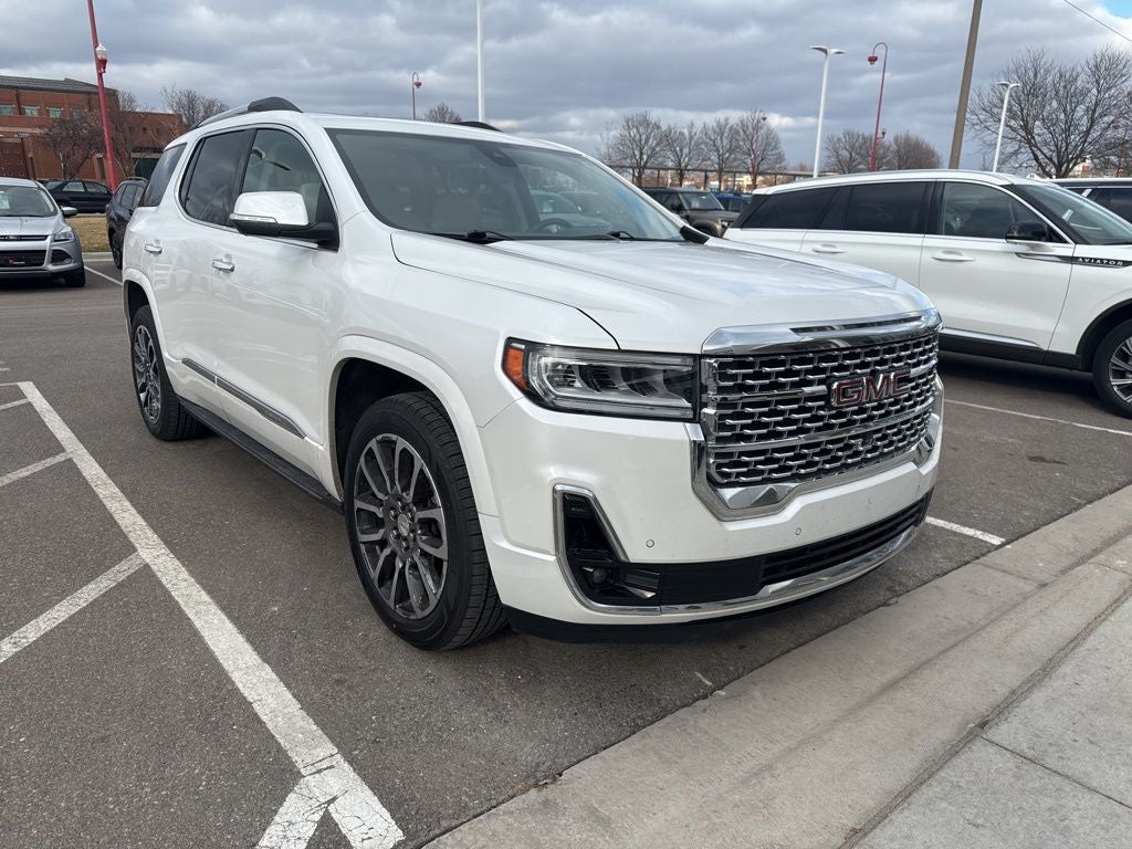 2020 GMC Acadia Denali