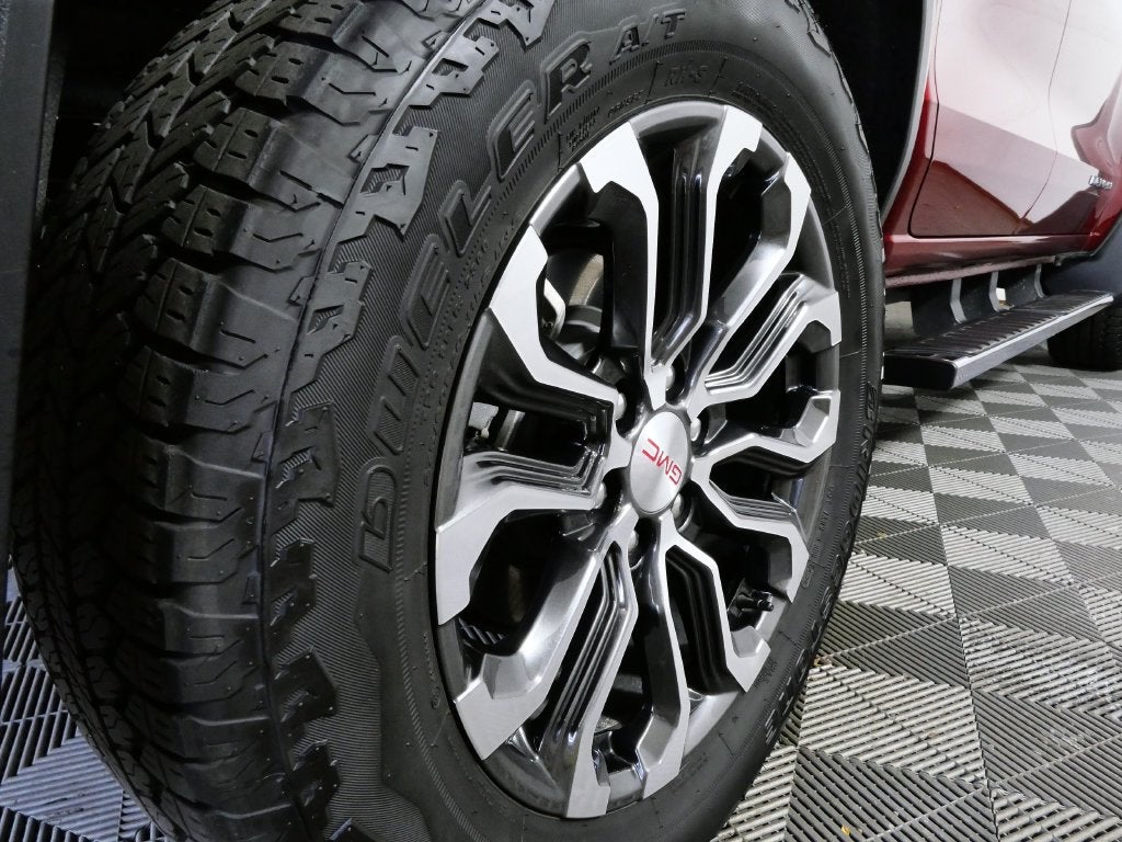 2025 GMC Canyon Denali
