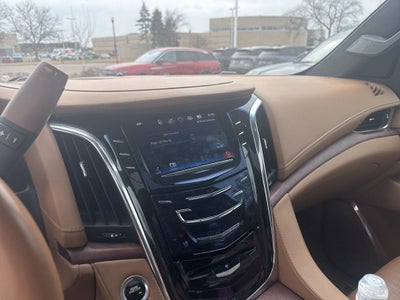 2017 Cadillac Escalade Platinum Edition