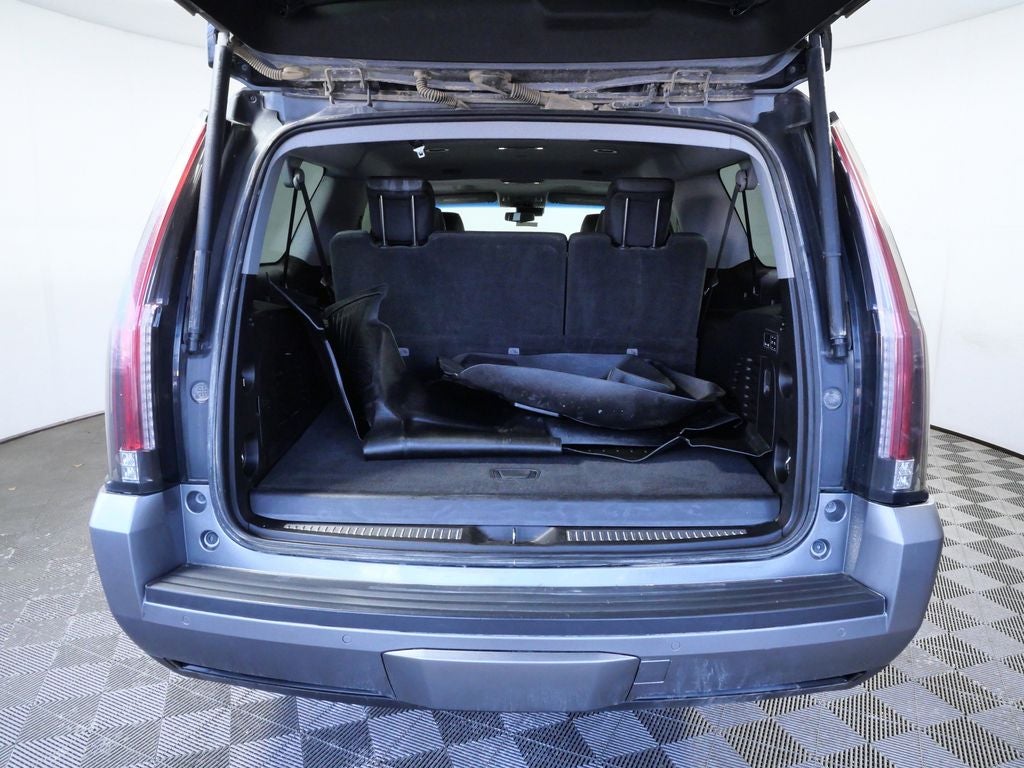 2018 Cadillac Escalade ESV Luxury