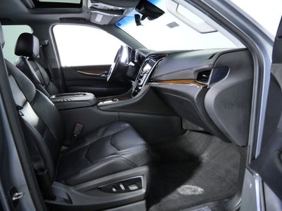 2018 Cadillac Escalade ESV Luxury
