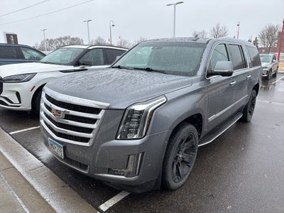 2018 Cadillac Escalade ESV Luxury