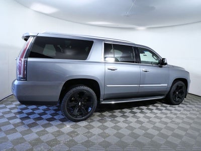 2018 Cadillac Escalade ESV Luxury