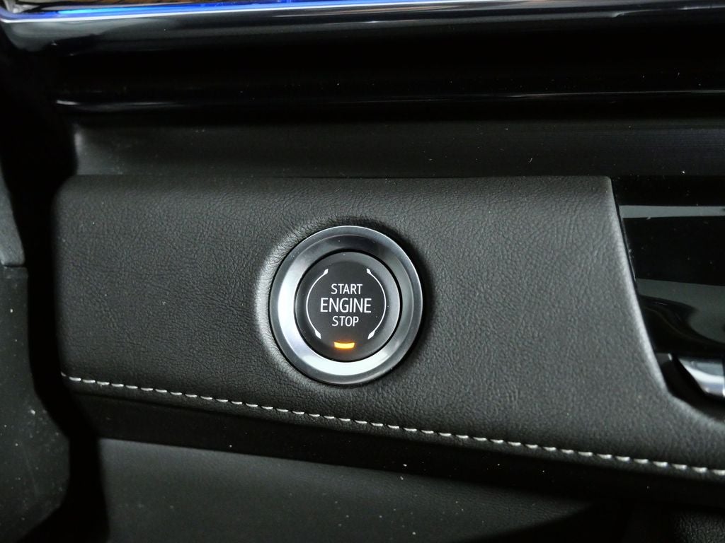 2024 Cadillac Escalade ESV Premium