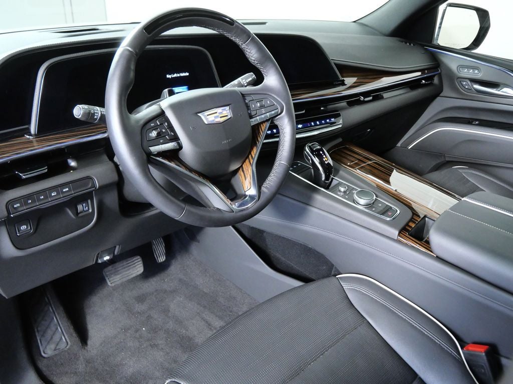 2024 Cadillac Escalade ESV Premium