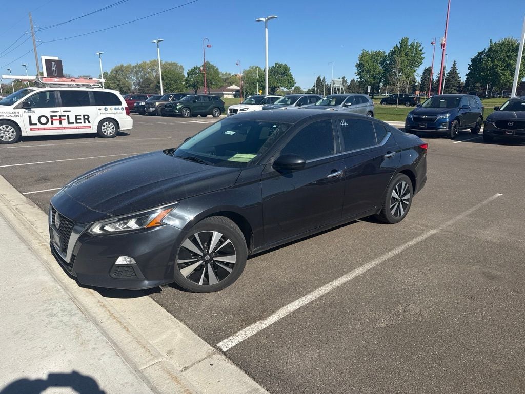 2021 Nissan Altima 2.5 SV