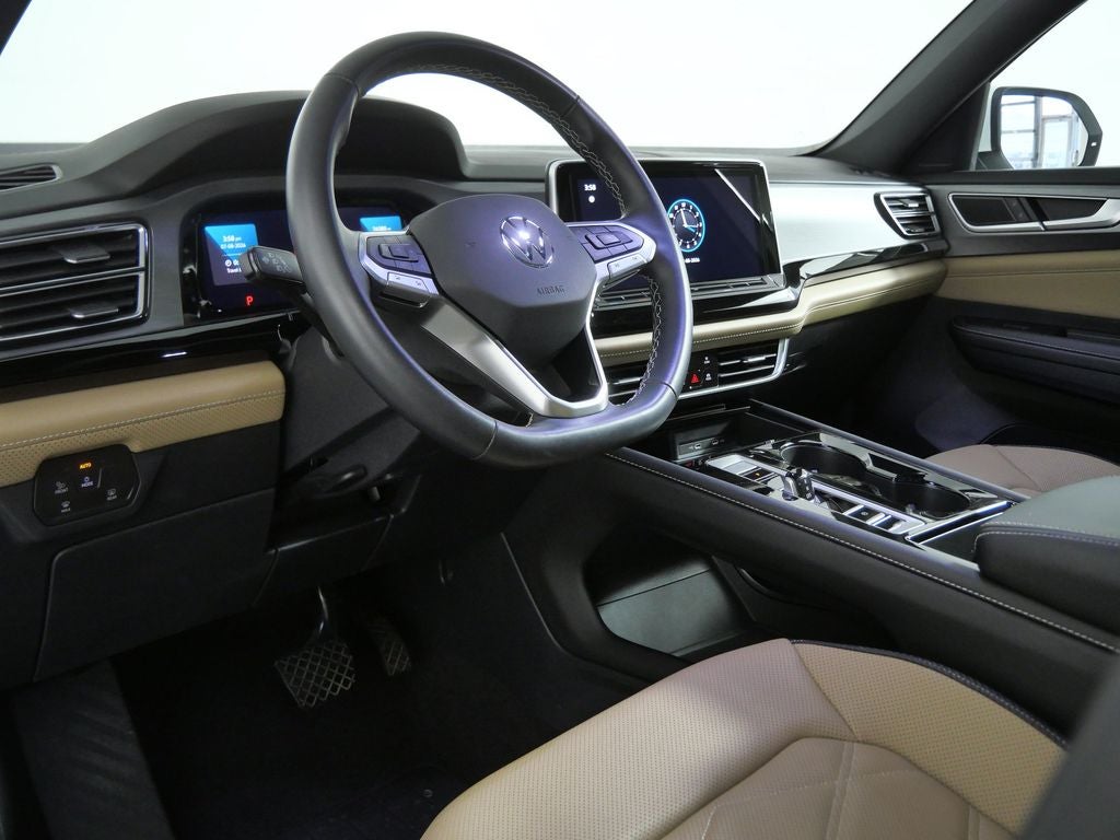 2025 Volkswagen Atlas Cross Sport 2.0T SE w/Technology