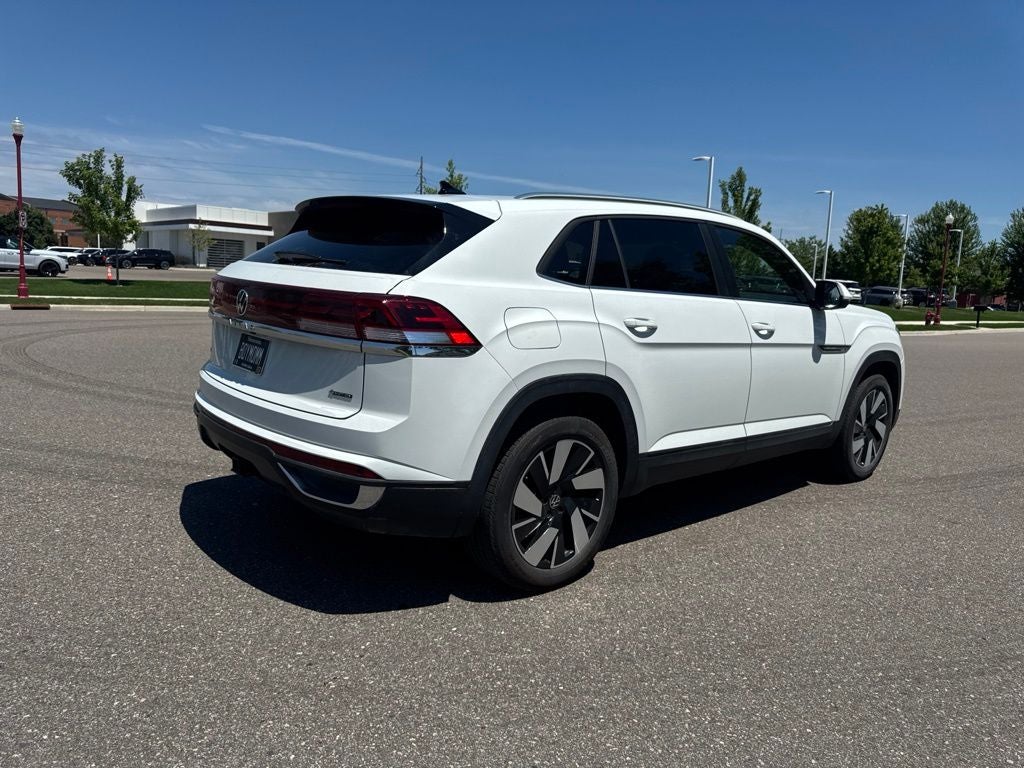 2025 Volkswagen Atlas Cross Sport 2.0T SE w/Technology