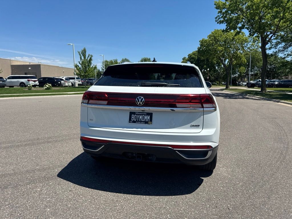 2025 Volkswagen Atlas Cross Sport 2.0T SE w/Technology