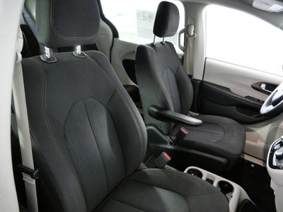 2018 Chrysler Pacifica Touring