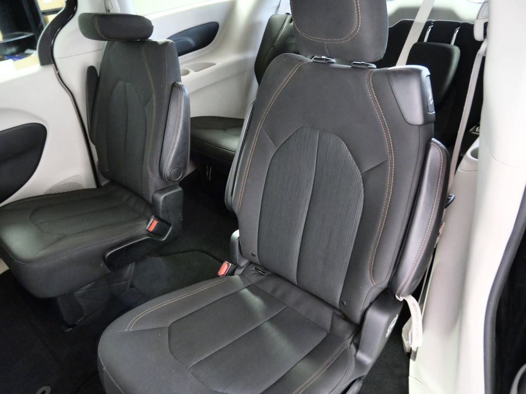 2018 Chrysler Pacifica Touring