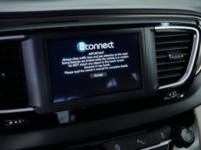 2018 Chrysler Pacifica Touring