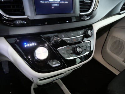 2018 Chrysler Pacifica Touring