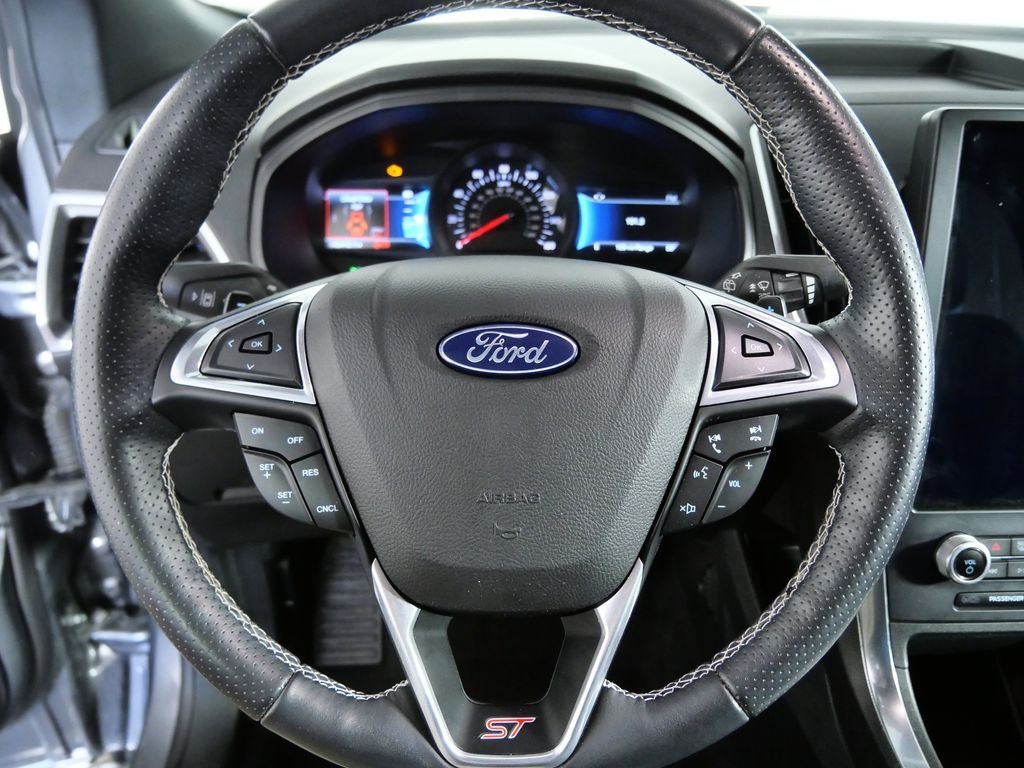 2022 Ford Edge ST