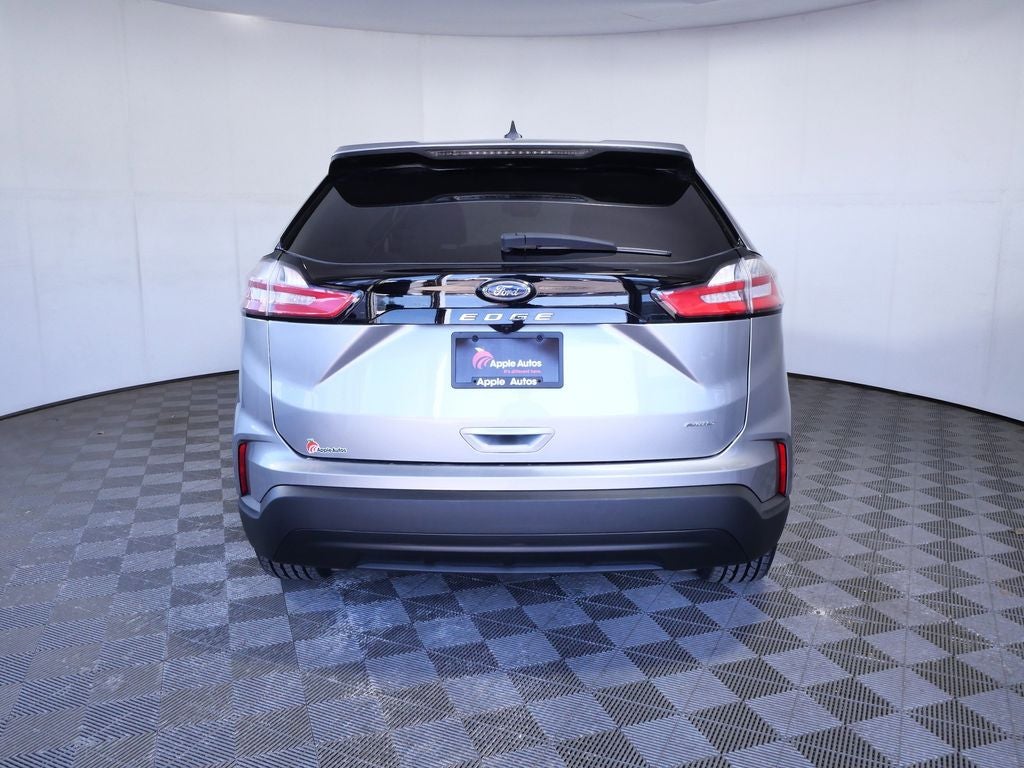 2023 Ford Edge SE