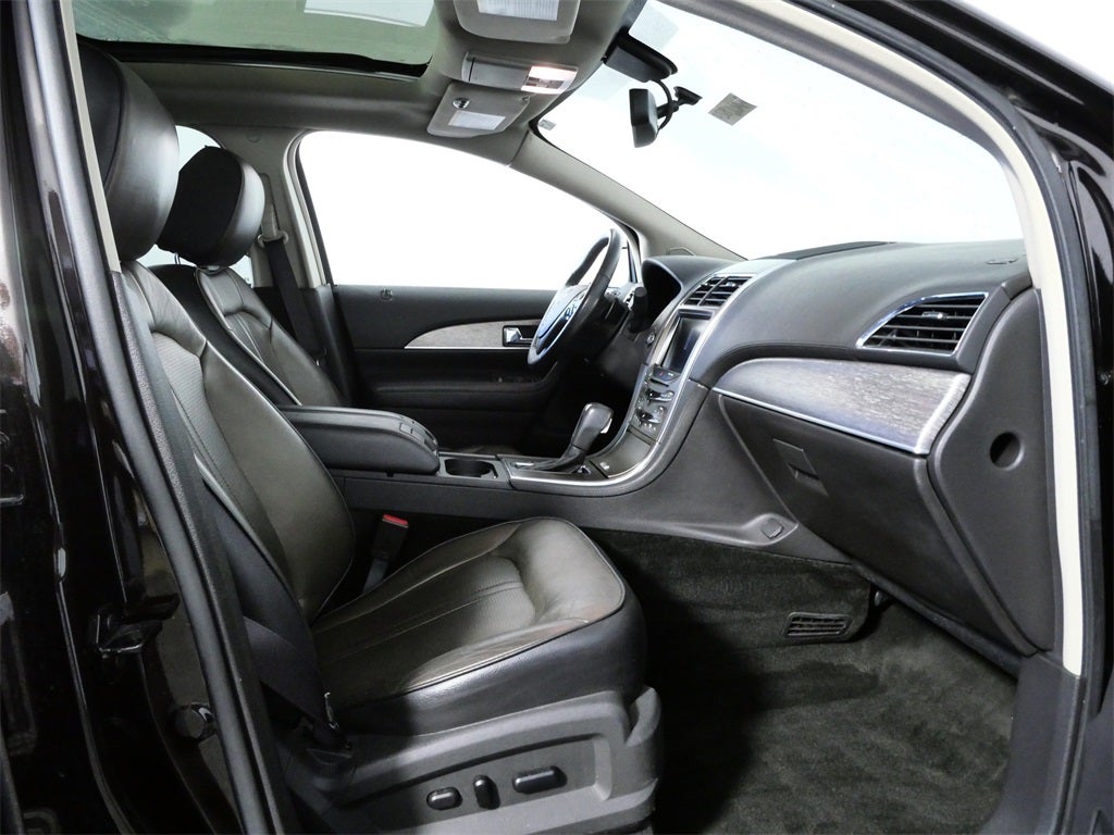 2013 Lincoln MKX Base