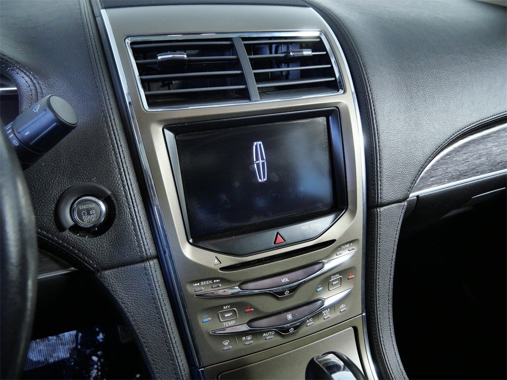 2013 Lincoln MKX Base