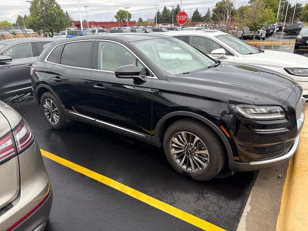 2023 Lincoln Nautilus Standard