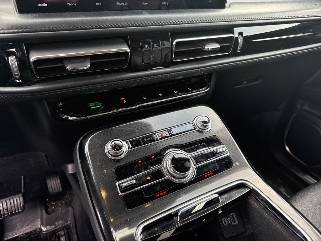 2022 Lincoln Nautilus Standard 100A