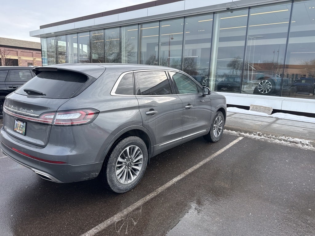 2022 Lincoln Nautilus Standard 100A