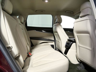 2019 Lincoln Nautilus Select