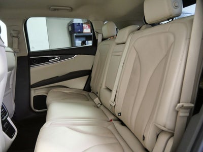 2019 Lincoln Nautilus Select