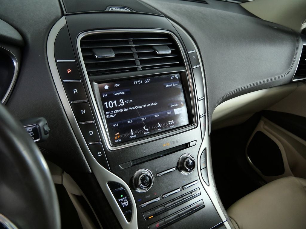 2019 Lincoln Nautilus Select