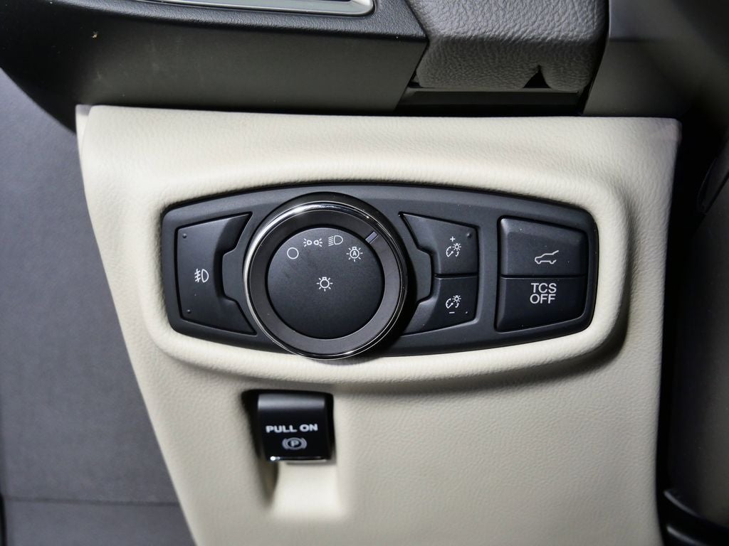 2019 Lincoln Nautilus Select