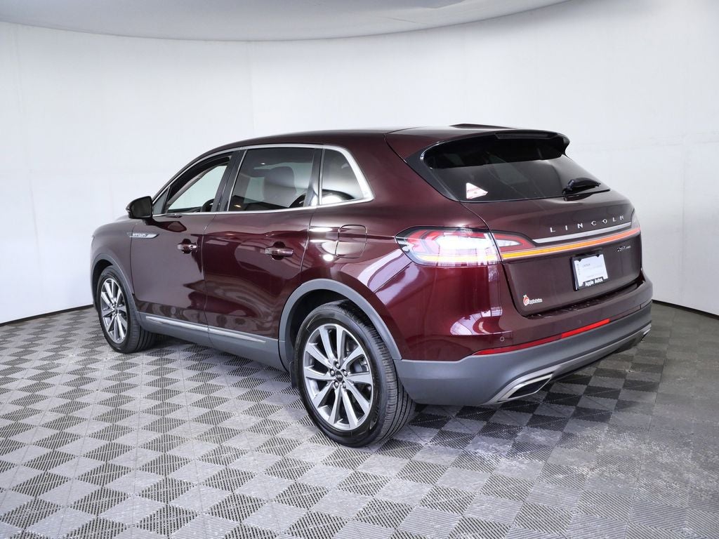 2019 Lincoln Nautilus Select