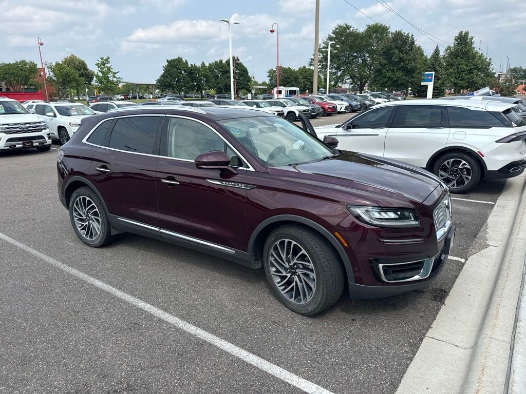2020 Lincoln Nautilus Reserve