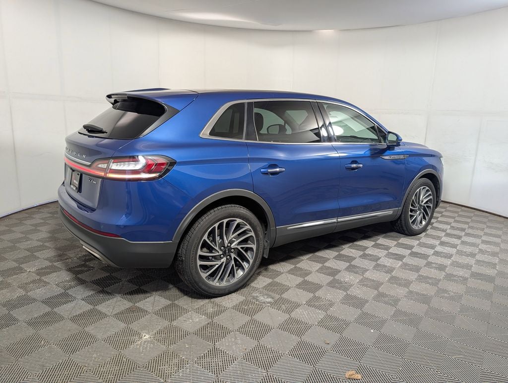 2020 Lincoln Nautilus Reserve