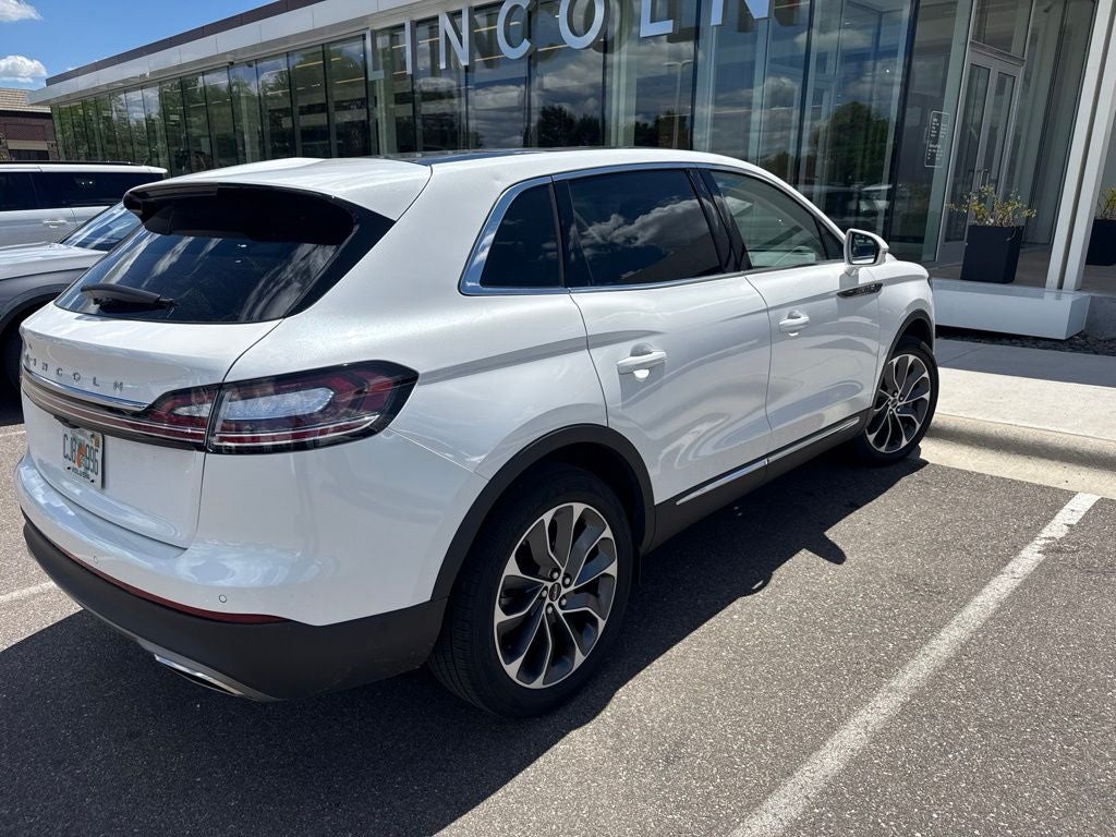 2022 Lincoln Nautilus Reserve