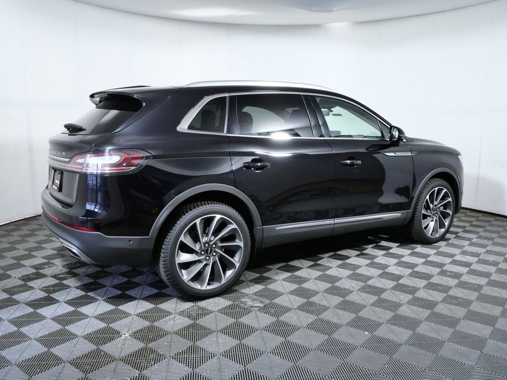 2022 Lincoln Nautilus Reserve
