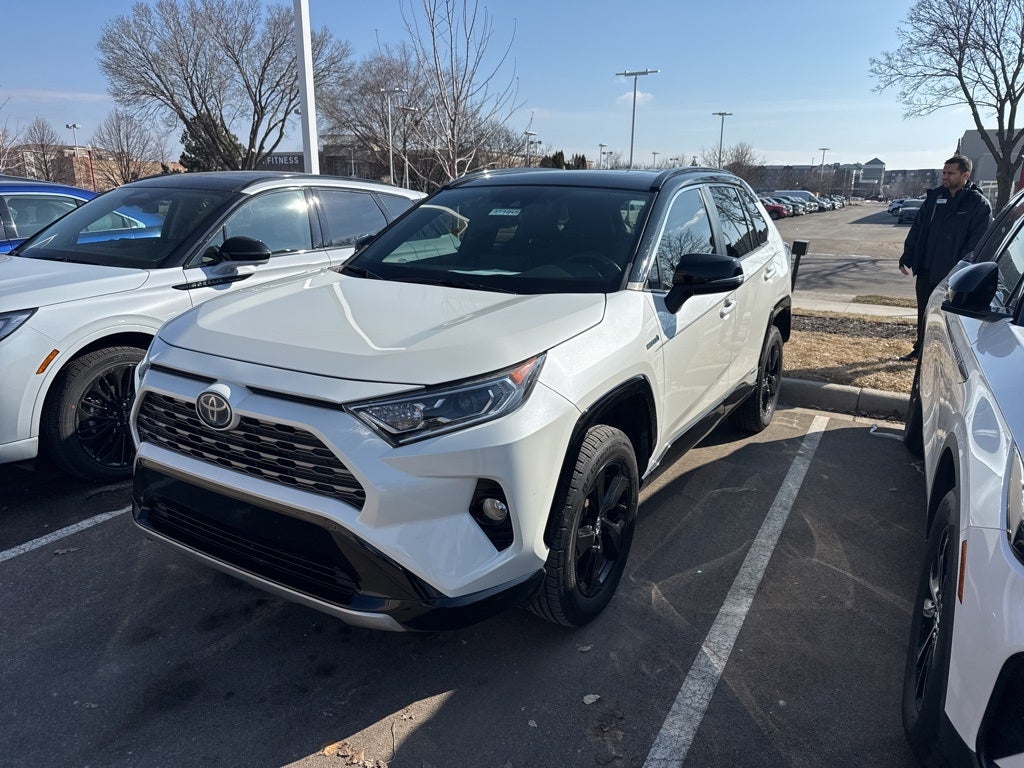 2019 Toyota RAV4 Hybrid XSE
